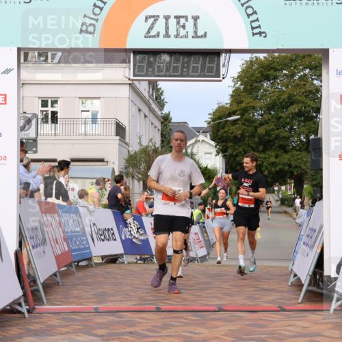 31.08.2025 - 21. Blankeneser Heldenlauf Strokosch-Dieckow http://msf.ph/oto/8648894 31.08.2025 09:46:44 Ziel 1147, 1073, 1072, 1173 meine-sportfotos.de