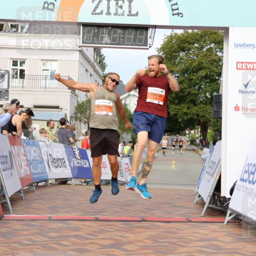 31.08.2025 - 21. Blankeneser Heldenlauf Strokosch-Dieckow http://msf.ph/oto/8648908 31.08.2025 09:46:27 Ziel 1130, 1050, 1053 meine-sportfotos.de