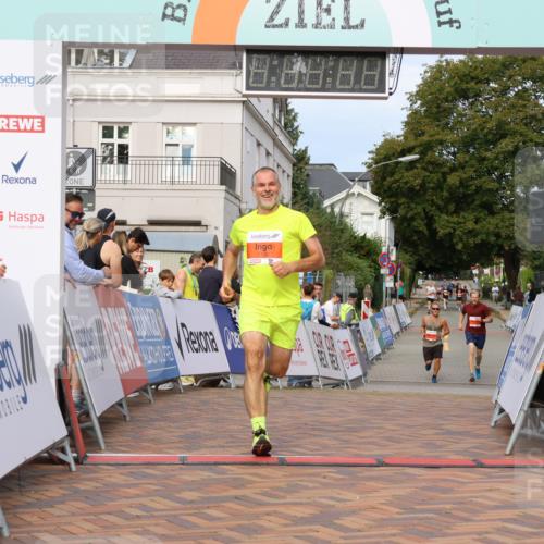 31.08.2025 - 21. Blankeneser Heldenlauf Strokosch-Dieckow http://msf.ph/oto/8648941 31.08.2025 09:46:21 Ziel 1130 meine-sportfotos.de