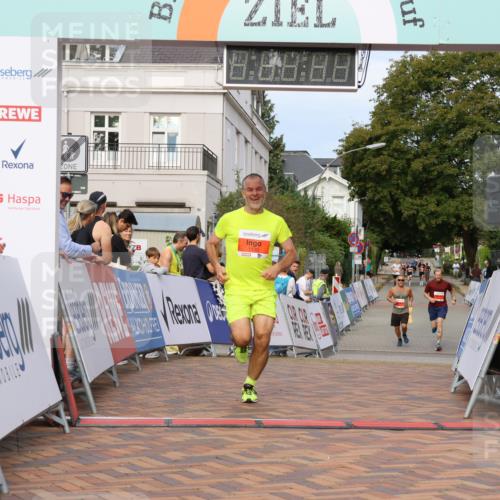 31.08.2025 - 21. Blankeneser Heldenlauf Strokosch-Dieckow http://msf.ph/oto/8648949 31.08.2025 09:46:21 Ziel 1130 meine-sportfotos.de
