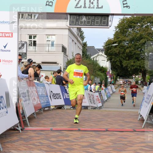 31.08.2025 - 21. Blankeneser Heldenlauf Strokosch-Dieckow http://msf.ph/oto/8648951 31.08.2025 09:46:21 Ziel 1130 meine-sportfotos.de
