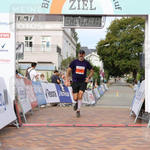 31.08.2025 - 21. Blankeneser Heldenlauf Strokosch-Dieckow http://msf.ph/oto/8648973 31.08.2025 09:45:41 Ziel 1027, 1161 meine-sportfotos.de