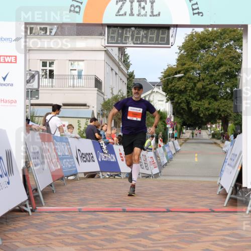 31.08.2025 - 21. Blankeneser Heldenlauf Strokosch-Dieckow http://msf.ph/oto/8648975 31.08.2025 09:45:40 Ziel 1027, 1161 meine-sportfotos.de