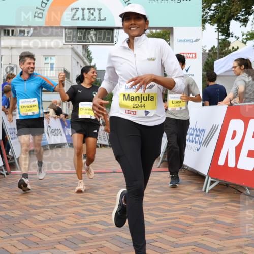 31.08.2025 - 21. Blankeneser Heldenlauf Strokosch-Dieckow http://msf.ph/oto/8649068 31.08.2025 10:34:47 Ziel 2524, 2244, 2021, 2214, 2424, 2215, 2655, 2669, 2667, 2298, 2438, 2439, 2349, 2441, 2442, 2350, 2048 meine-sportfotos.de