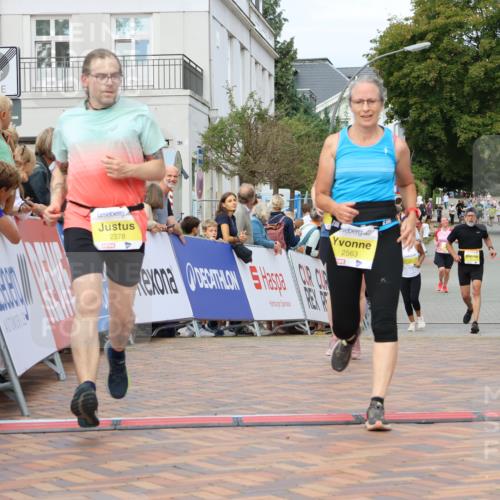 31.08.2025 - 21. Blankeneser Heldenlauf Strokosch-Dieckow http://msf.ph/oto/8649148 31.08.2025 10:34:02 Ziel 2378, 2563, 2120 meine-sportfotos.de