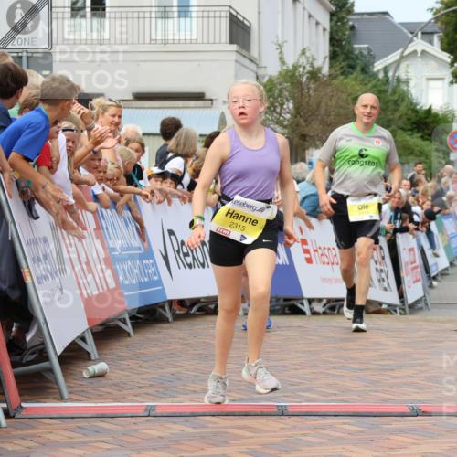 31.08.2025 - 21. Blankeneser Heldenlauf Strokosch-Dieckow http://msf.ph/oto/8649198 31.08.2025 10:50:07 Ziel 2315, 2245, 2313, 3038, 3685 meine-sportfotos.de