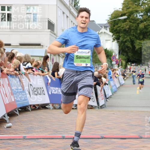 31.08.2025 - 21. Blankeneser Heldenlauf Strokosch-Dieckow http://msf.ph/oto/8649306 31.08.2025 10:49:21 Ziel 2561, 3191 meine-sportfotos.de