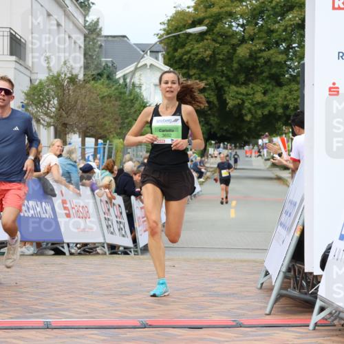 31.08.2025 - 21. Blankeneser Heldenlauf Strokosch-Dieckow http://msf.ph/oto/8649396 31.08.2025 10:48:28 Ziel 3692, 3686 meine-sportfotos.de