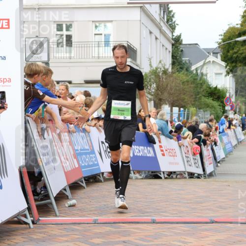 31.08.2025 - 21. Blankeneser Heldenlauf Strokosch-Dieckow http://msf.ph/oto/8649423 31.08.2025 10:48:10 Ziel 3723 meine-sportfotos.de