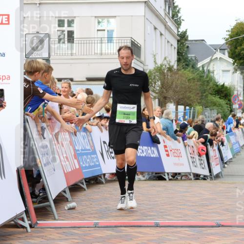 31.08.2025 - 21. Blankeneser Heldenlauf Strokosch-Dieckow http://msf.ph/oto/8649425 31.08.2025 10:48:10 Ziel 3723 meine-sportfotos.de