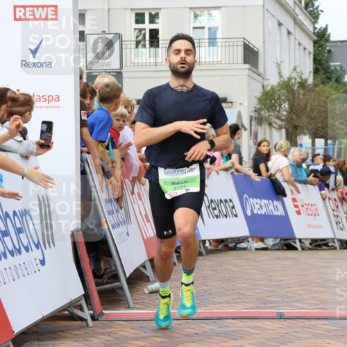 31.08.2025 - 21. Blankeneser Heldenlauf Strokosch-Dieckow http://msf.ph/oto/8649445 31.08.2025 10:47:21 Ziel 3724 meine-sportfotos.de