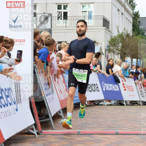 31.08.2025 - 21. Blankeneser Heldenlauf Strokosch-Dieckow http://msf.ph/oto/8649450 31.08.2025 10:47:21 Ziel 3724 meine-sportfotos.de