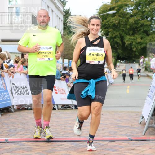 31.08.2025 - 21. Blankeneser Heldenlauf Strokosch-Dieckow http://msf.ph/oto/8649457 31.08.2025 10:47:08 Ziel 2202, 2371 meine-sportfotos.de