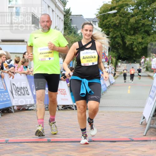 31.08.2025 - 21. Blankeneser Heldenlauf Strokosch-Dieckow http://msf.ph/oto/8649463 31.08.2025 10:47:08 Ziel 2202, 2371 meine-sportfotos.de