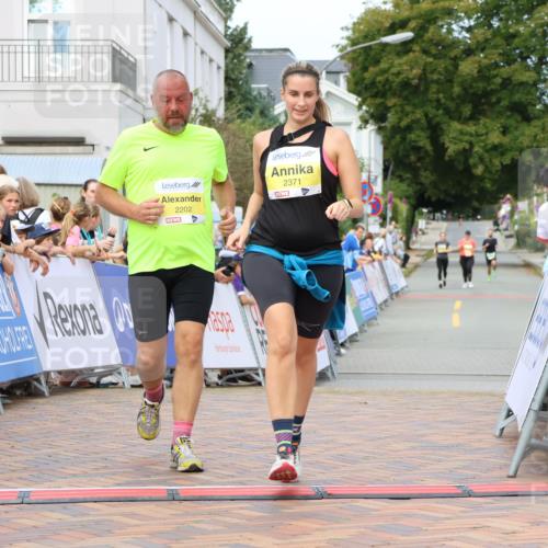 31.08.2025 - 21. Blankeneser Heldenlauf Strokosch-Dieckow http://msf.ph/oto/8649468 31.08.2025 10:47:07 Ziel 2202, 2371 meine-sportfotos.de