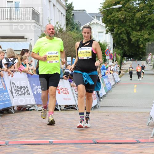 31.08.2025 - 21. Blankeneser Heldenlauf Strokosch-Dieckow http://msf.ph/oto/8649471 31.08.2025 10:47:07 Ziel 2202, 2371 meine-sportfotos.de