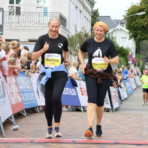 31.08.2025 - 21. Blankeneser Heldenlauf Strokosch-Dieckow http://msf.ph/oto/8649478 31.08.2025 10:46:58 Ziel 2327, 2389, 2494, 2353 meine-sportfotos.de