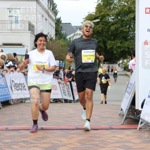 31.08.2025 - 21. Blankeneser Heldenlauf Strokosch-Dieckow http://msf.ph/oto/8649502 31.08.2025 10:46:50 Ziel 2327, 2389 meine-sportfotos.de