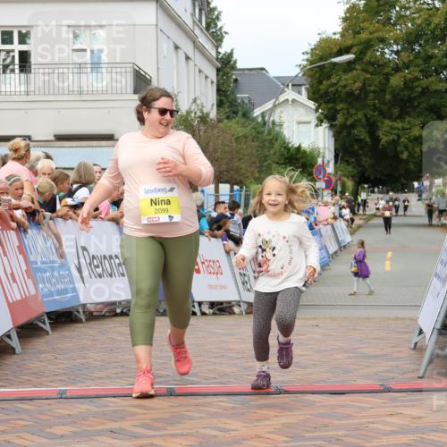 31.08.2025 - 21. Blankeneser Heldenlauf Strokosch-Dieckow http://msf.ph/oto/8649556 31.08.2025 10:45:57 Ziel 2099 meine-sportfotos.de
