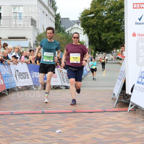 31.08.2025 - 21. Blankeneser Heldenlauf Strokosch-Dieckow http://msf.ph/oto/8649613 31.08.2025 10:45:14 Ziel 2456, 2225, 2041, 2033, 3702 meine-sportfotos.de