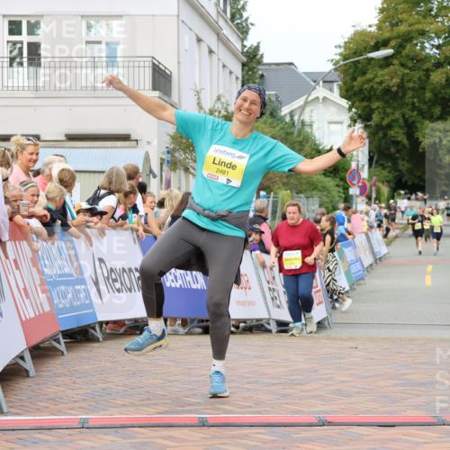 31.08.2025 - 21. Blankeneser Heldenlauf Strokosch-Dieckow http://msf.ph/oto/8649649 31.08.2025 10:44:48 Ziel 2153, 2481, 3396 meine-sportfotos.de