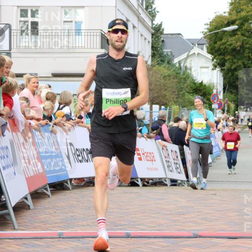 31.08.2025 - 21. Blankeneser Heldenlauf Strokosch-Dieckow http://msf.ph/oto/8649657 31.08.2025 10:44:43 Ziel 3518, 3396 meine-sportfotos.de