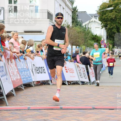 31.08.2025 - 21. Blankeneser Heldenlauf Strokosch-Dieckow http://msf.ph/oto/8649664 31.08.2025 10:44:42 Ziel 3518, 3396 meine-sportfotos.de