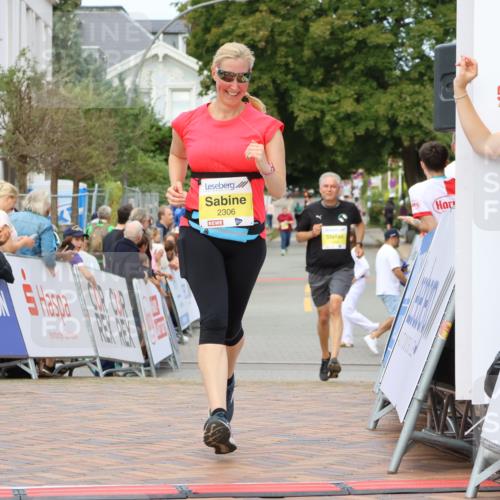 31.08.2025 - 21. Blankeneser Heldenlauf Strokosch-Dieckow http://msf.ph/oto/8649689 31.08.2025 10:44:23 Ziel 2483, 2306 meine-sportfotos.de