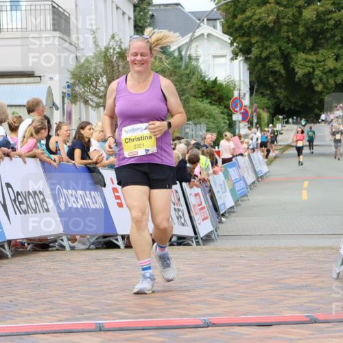 31.08.2025 - 21. Blankeneser Heldenlauf Strokosch-Dieckow http://msf.ph/oto/8649697 31.08.2025 10:43:58 Ziel 2321 meine-sportfotos.de
