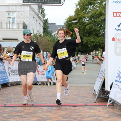 31.08.2025 - 21. Blankeneser Heldenlauf Strokosch-Dieckow http://msf.ph/oto/8649732 31.08.2025 10:43:45 Ziel 2737, 2050, 2116, 2117, 2638, 2637 meine-sportfotos.de