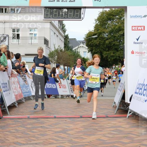 31.08.2025 - 21. Blankeneser Heldenlauf Strokosch-Dieckow http://msf.ph/oto/8649799 31.08.2025 10:31:49 Ziel 2077, 2407, 2280, 2462, 2340, 2278 meine-sportfotos.de