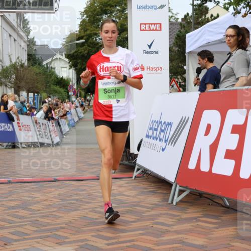 31.08.2025 - 21. Blankeneser Heldenlauf Strokosch-Dieckow http://msf.ph/oto/8649814 31.08.2025 10:42:14 Ziel 3517 meine-sportfotos.de