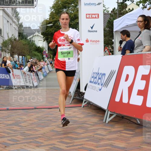 31.08.2025 - 21. Blankeneser Heldenlauf Strokosch-Dieckow http://msf.ph/oto/8649816 31.08.2025 10:42:14 Ziel 3517 meine-sportfotos.de