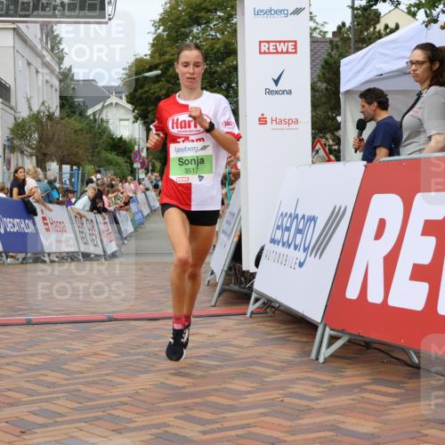31.08.2025 - 21. Blankeneser Heldenlauf Strokosch-Dieckow http://msf.ph/oto/8649817 31.08.2025 10:42:14 Ziel 3517 meine-sportfotos.de