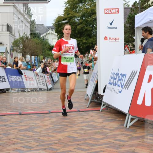 31.08.2025 - 21. Blankeneser Heldenlauf Strokosch-Dieckow http://msf.ph/oto/8649824 31.08.2025 10:42:14 Ziel 3517 meine-sportfotos.de