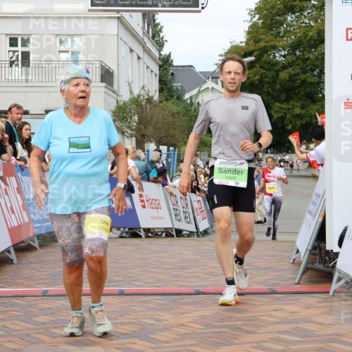 31.08.2025 - 21. Blankeneser Heldenlauf Strokosch-Dieckow http://msf.ph/oto/8649834 31.08.2025 10:41:49 Ziel 2774, 2036, 2666, 3409 meine-sportfotos.de