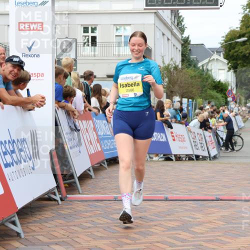 31.08.2025 - 21. Blankeneser Heldenlauf Strokosch-Dieckow http://msf.ph/oto/8649859 31.08.2025 10:41:23 Ziel 2566, 2539, 2453 meine-sportfotos.de