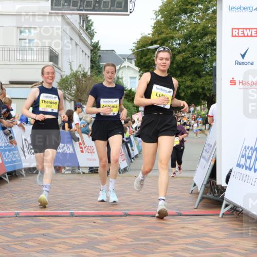 31.08.2025 - 21. Blankeneser Heldenlauf Strokosch-Dieckow http://msf.ph/oto/8649875 31.08.2025 10:31:36 Ziel 2664, 2740, 2406, 2190, 2092, 2079, 2653, 2155, 2443 meine-sportfotos.de