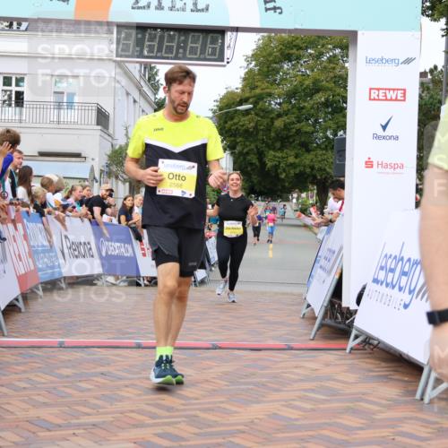 31.08.2025 - 21. Blankeneser Heldenlauf Strokosch-Dieckow http://msf.ph/oto/8649900 31.08.2025 10:40:59 Ziel 2026, 2025, 2568, 2233, 2142, 2141, 2300, 2172, 2672, 2673, 3678 meine-sportfotos.de