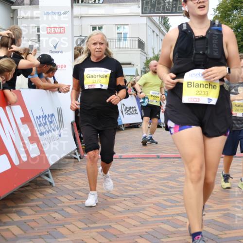 31.08.2025 - 21. Blankeneser Heldenlauf Strokosch-Dieckow http://msf.ph/oto/8649902 31.08.2025 10:40:54 Ziel 2026, 2025, 2211, 2326, 2568, 2233, 2300, 2172, 2672, 2673, 3432 meine-sportfotos.de