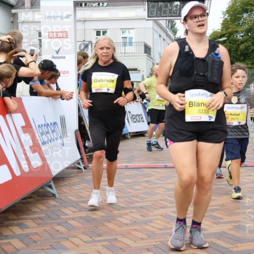 31.08.2025 - 21. Blankeneser Heldenlauf Strokosch-Dieckow http://msf.ph/oto/8649907 31.08.2025 10:40:54 Ziel 2026, 2025, 2211, 2326, 2568, 2233, 2300, 2172, 2672, 2673, 3432 meine-sportfotos.de
