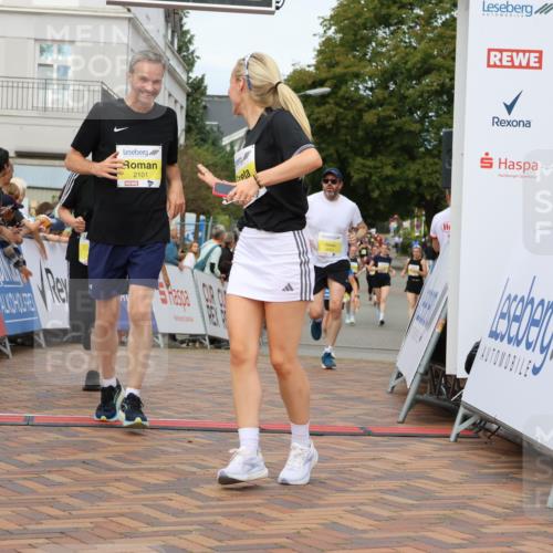 31.08.2025 - 21. Blankeneser Heldenlauf Strokosch-Dieckow http://msf.ph/oto/8649910 31.08.2025 10:31:27 Ziel 2664, 2740, 2406, 2551, 2776, 2097, 2649, 2101, 2647, 2653, 2274 meine-sportfotos.de