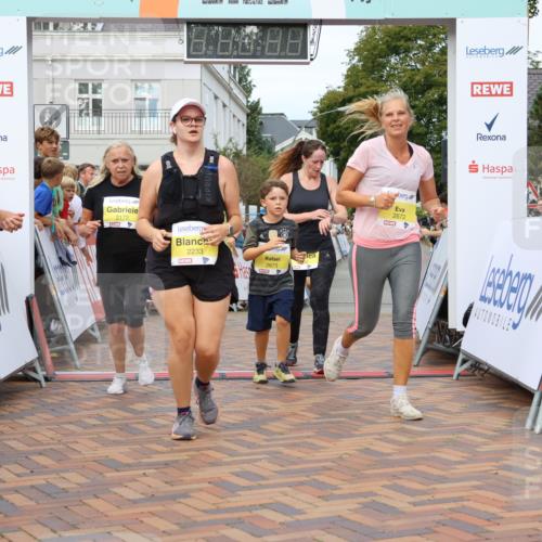 31.08.2025 - 21. Blankeneser Heldenlauf Strokosch-Dieckow http://msf.ph/oto/8649911 31.08.2025 10:40:53 Ziel 2026, 2025, 2211, 2326, 2233, 2300, 2172, 2672, 2673, 3432 meine-sportfotos.de