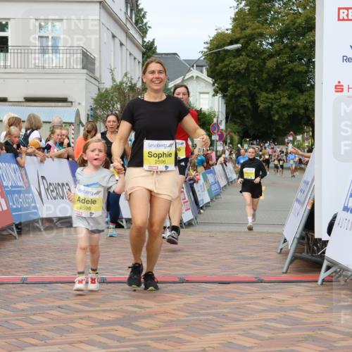 31.08.2025 - 21. Blankeneser Heldenlauf Strokosch-Dieckow http://msf.ph/oto/8649972 31.08.2025 10:40:23 Ziel 2064, 2066, 2660, 2633, 2632, 2482, 2598, 2596 meine-sportfotos.de