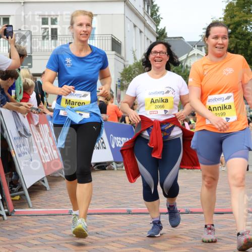31.08.2025 - 21. Blankeneser Heldenlauf Strokosch-Dieckow http://msf.ph/oto/8649978 31.08.2025 10:40:16 Ziel 2064, 2066, 2199, 2062 meine-sportfotos.de