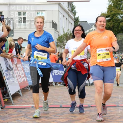 31.08.2025 - 21. Blankeneser Heldenlauf Strokosch-Dieckow http://msf.ph/oto/8649983 31.08.2025 10:40:16 Ziel 2064, 2066, 2199, 2062 meine-sportfotos.de