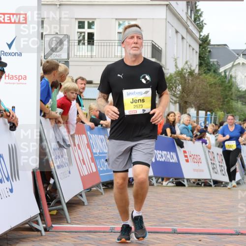 31.08.2025 - 21. Blankeneser Heldenlauf Strokosch-Dieckow http://msf.ph/oto/8650011 31.08.2025 10:39:53 Ziel 2573 meine-sportfotos.de
