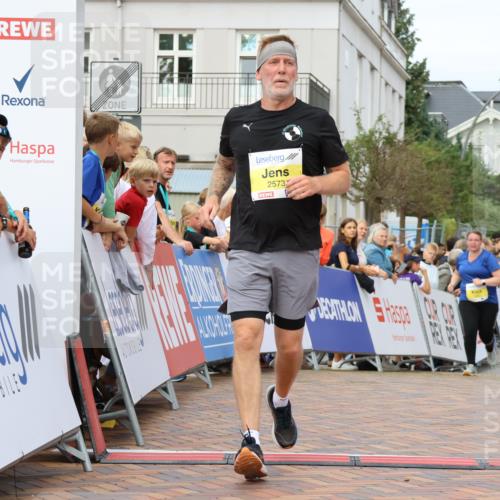 31.08.2025 - 21. Blankeneser Heldenlauf Strokosch-Dieckow http://msf.ph/oto/8650015 31.08.2025 10:39:53 Ziel 2573 meine-sportfotos.de