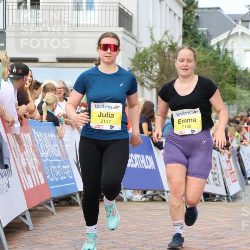 31.08.2025 - 21. Blankeneser Heldenlauf Strokosch-Dieckow http://msf.ph/oto/8650069 31.08.2025 10:39:12 Ziel 2137, 2224, 2189 meine-sportfotos.de
