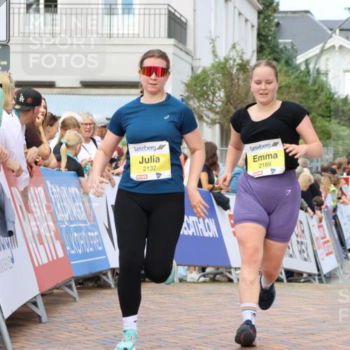 31.08.2025 - 21. Blankeneser Heldenlauf Strokosch-Dieckow http://msf.ph/oto/8650070 31.08.2025 10:39:12 Ziel 2137, 2224, 2189 meine-sportfotos.de